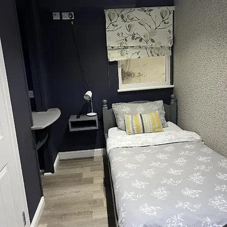 Astral Lodge Hastings Room photo